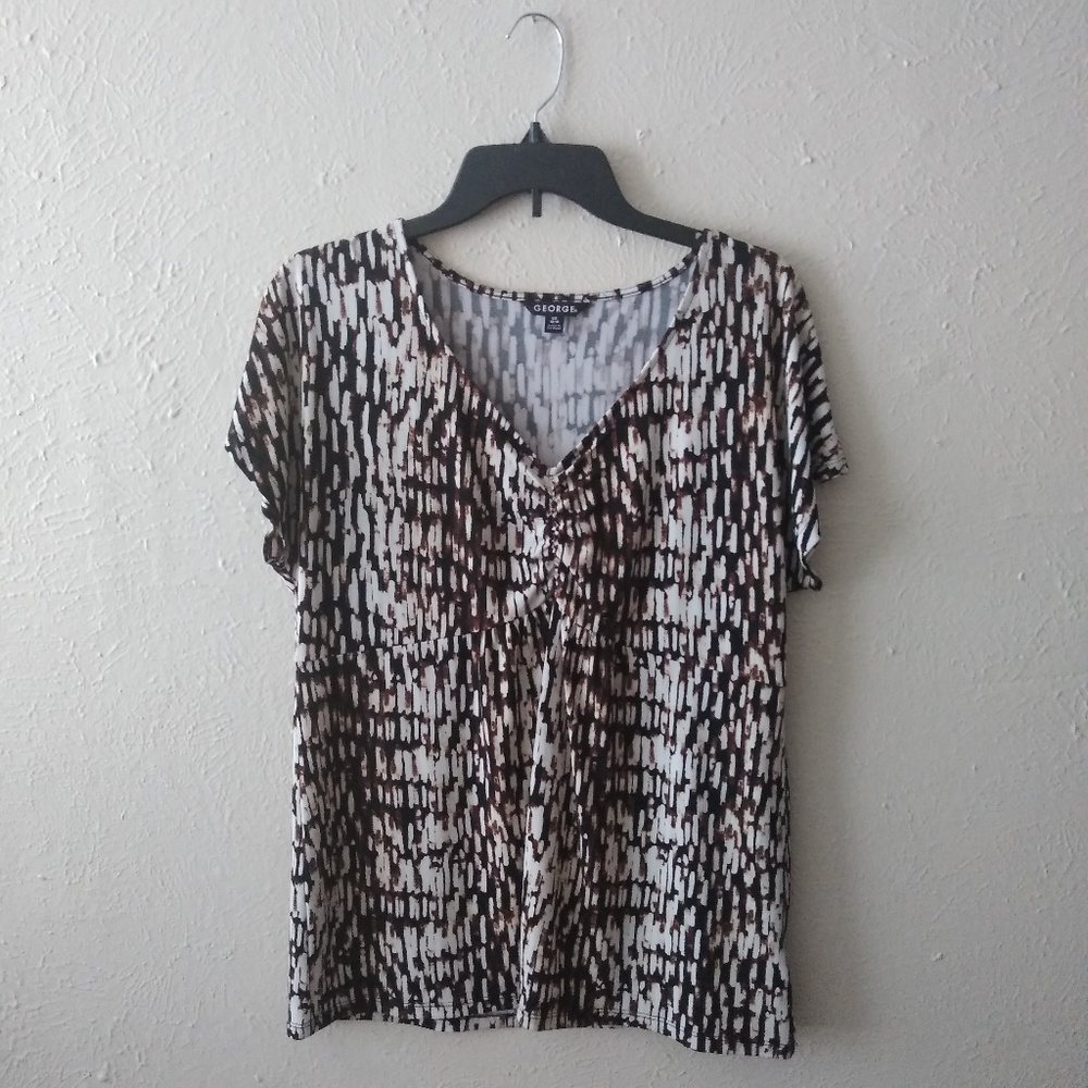 Neutral print blouse